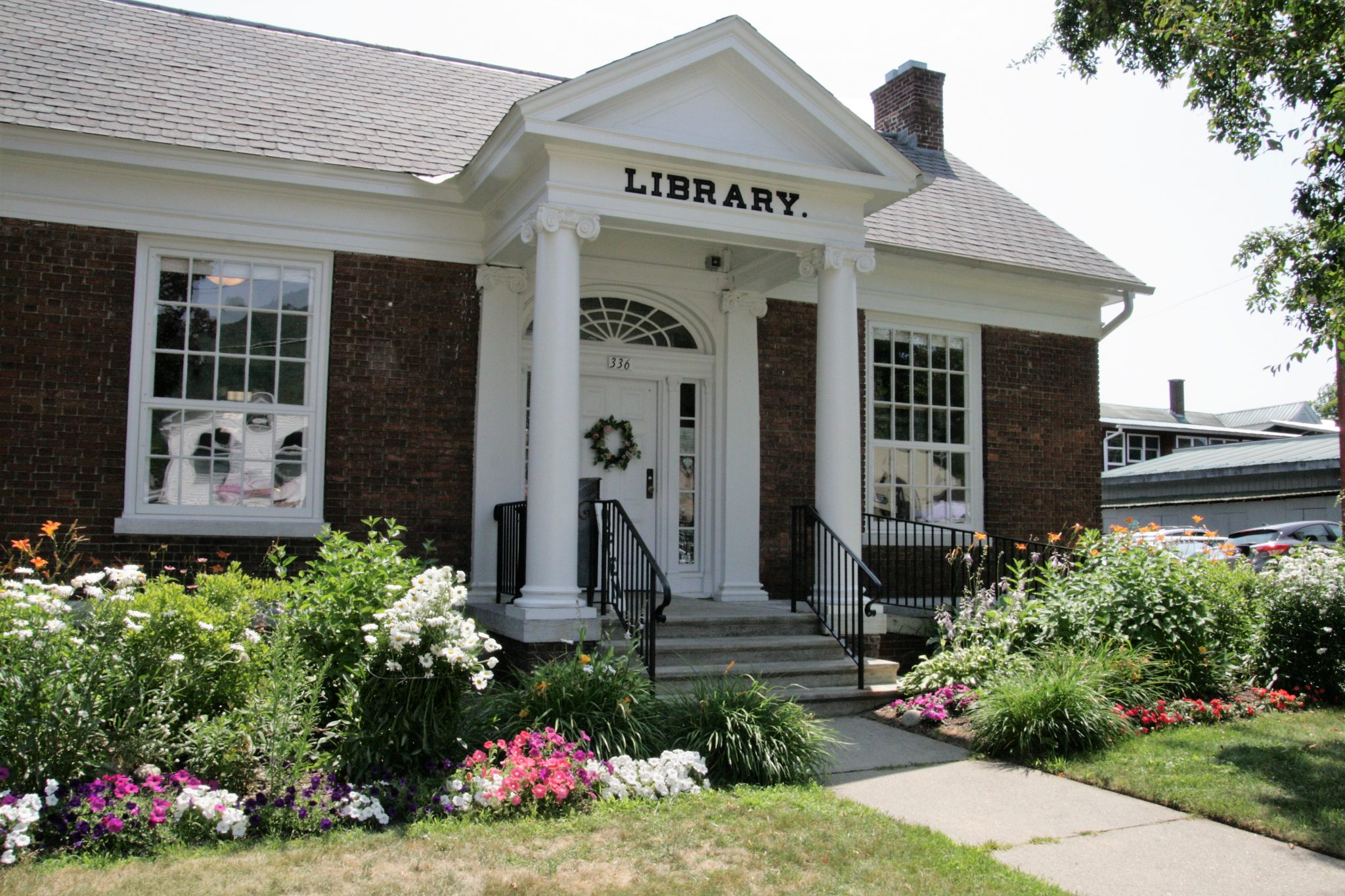 Library History CaldwellLake Library